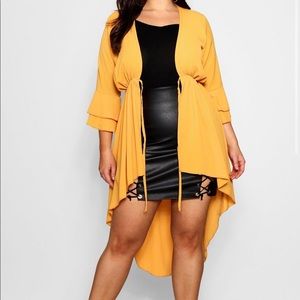 Plus tie ruffle kimono